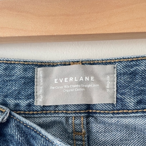 Everlane Curvy ’90s Cheeky Straight Jeans - Picture 4 of 4